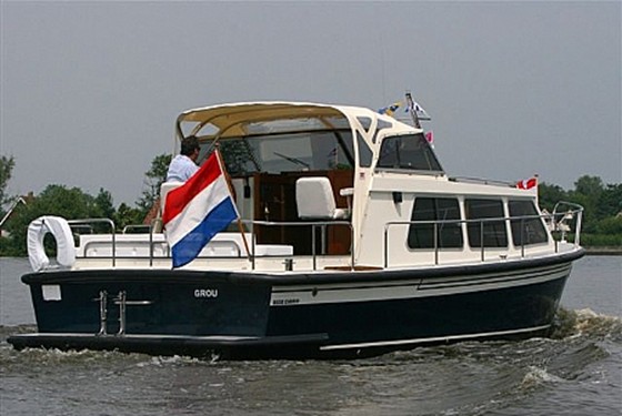 Boats-12-attachment18_Boten-3-bijlage10_BeGeCabrioArneSmit20073.JPG