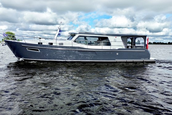 Boats-50-attachment14_hr.jpg